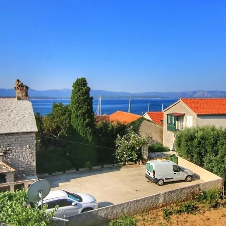 Apartment Sea Breeze